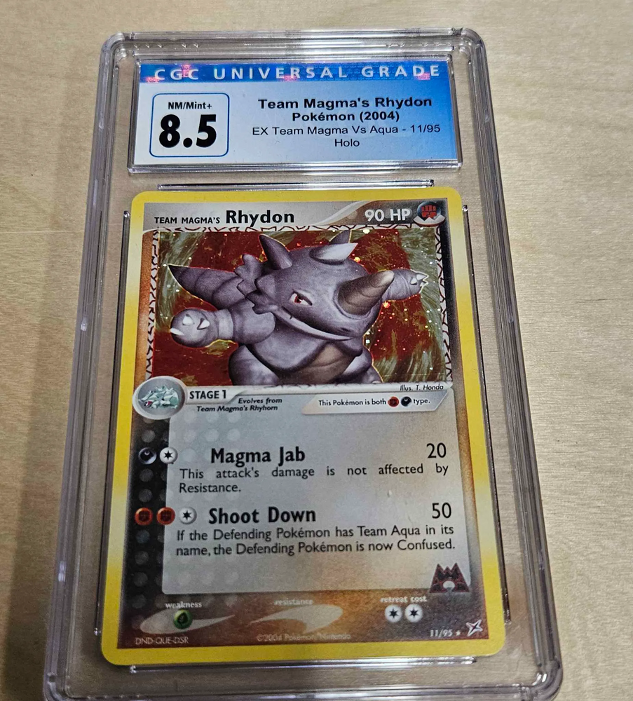 CGC 8.5 Team Magma's Rhydon (11/95) [EX: Team Magma vs Team Aqua]